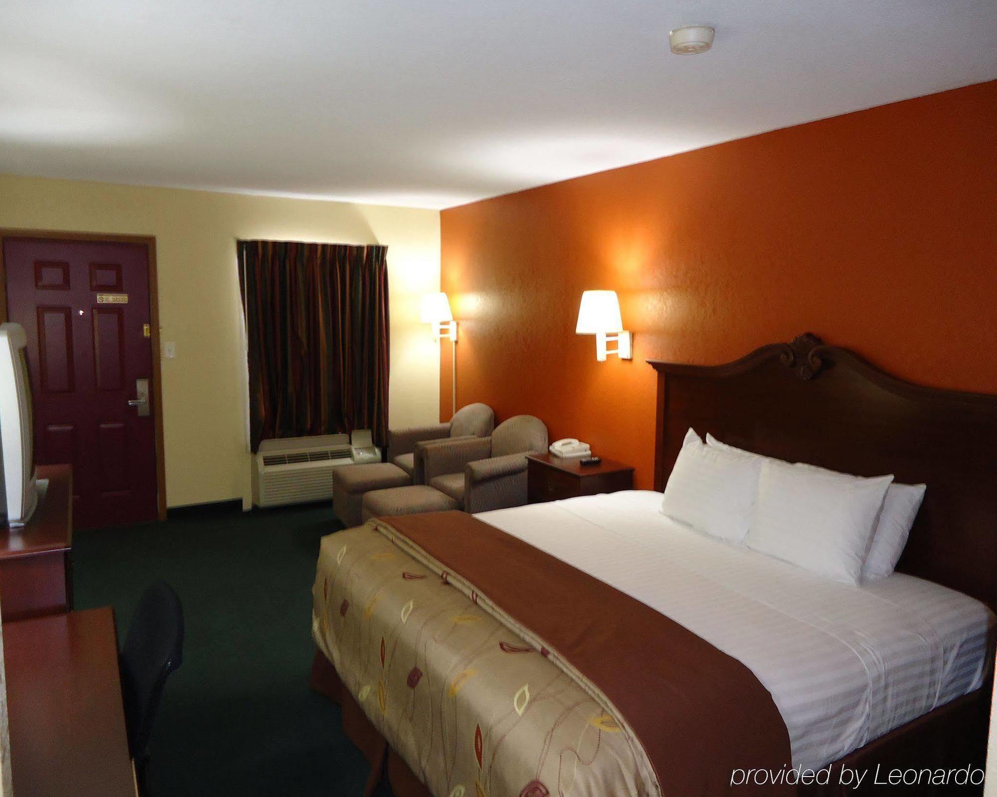 Econo Lodge - Cuba Room photo